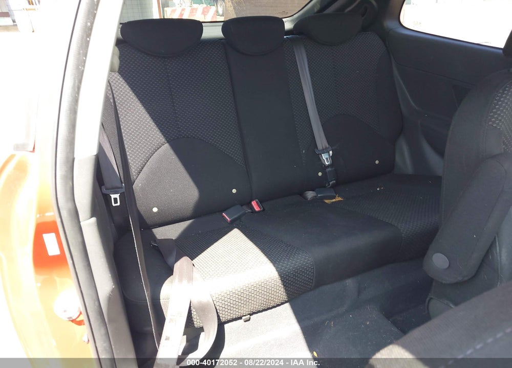 2009 HYUNDAI ACCENT GS VIN: KMHCM36C29U121568