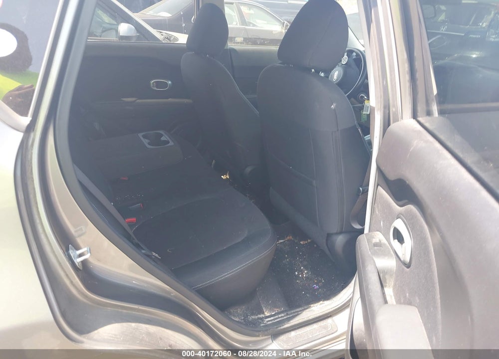 2014 KIA SOUL VIN: KNDJN2A26E7104363