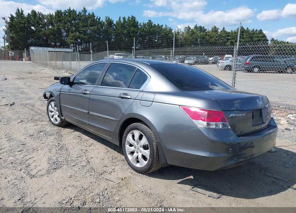 2008 HONDA ACCORD VIN: 1HGCP26808A087486