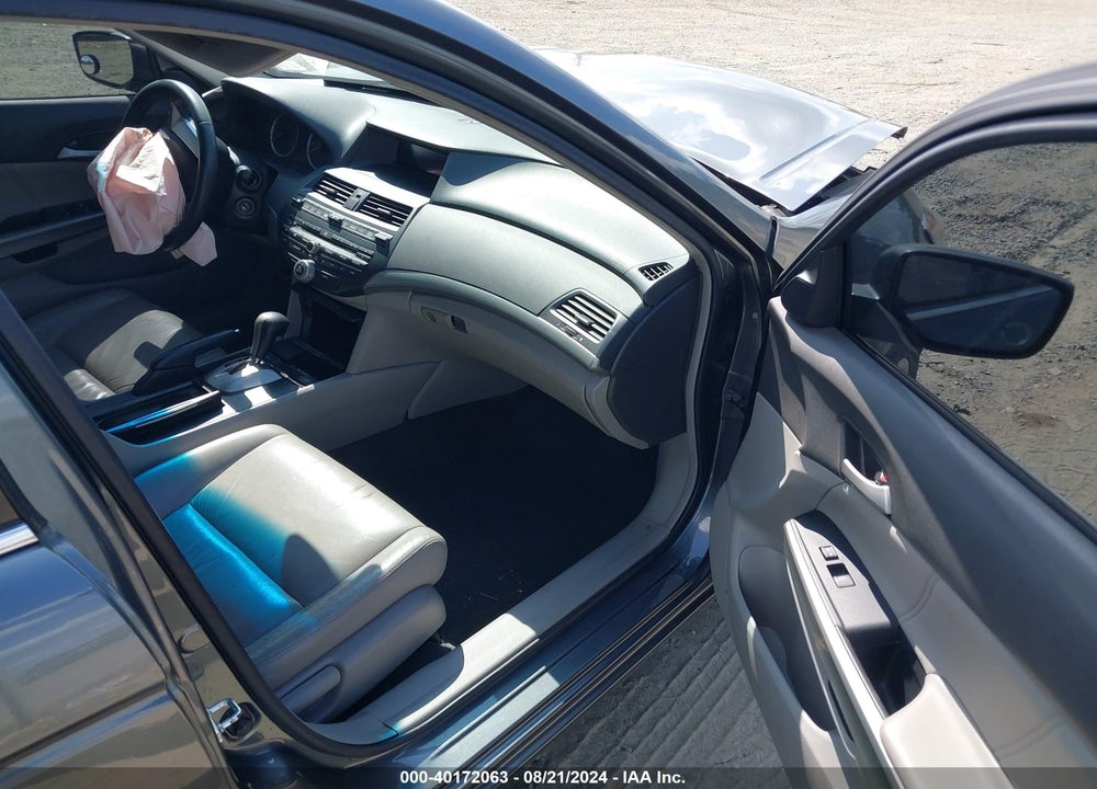 2008 HONDA ACCORD VIN: 1HGCP26808A087486