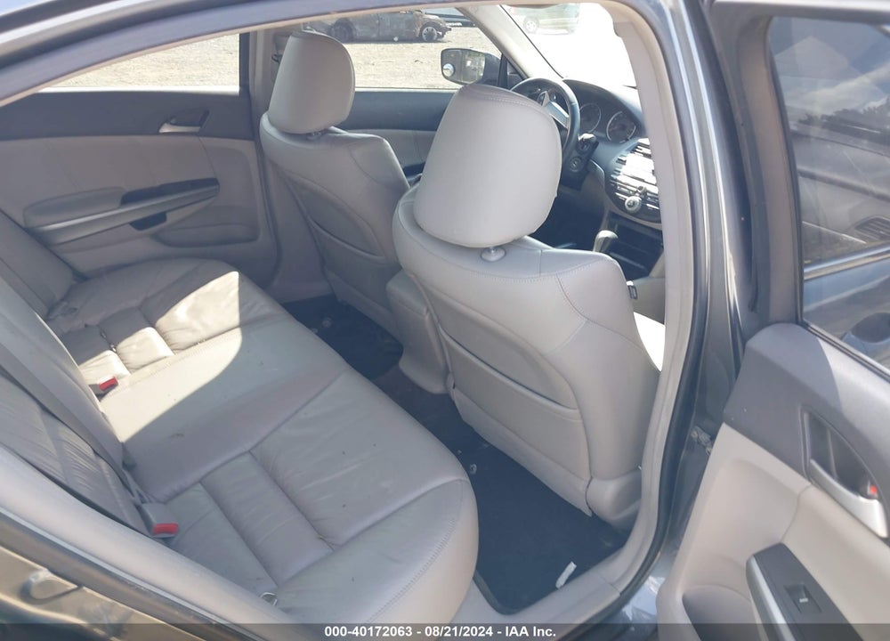 2008 HONDA ACCORD VIN: 1HGCP26808A087486