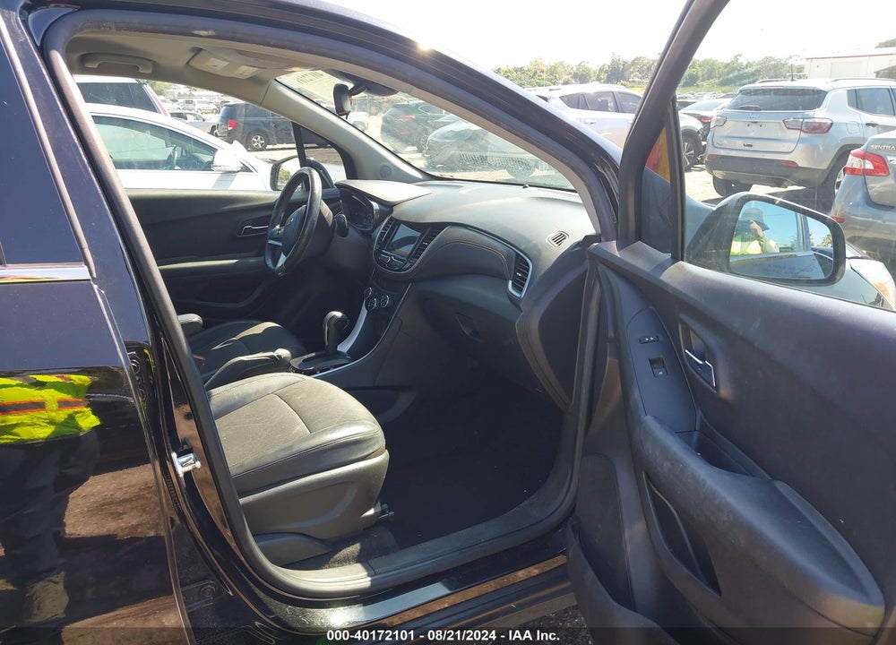 2019 CHEVROLET TRAX VIN: KL7CJLSB8KB944689