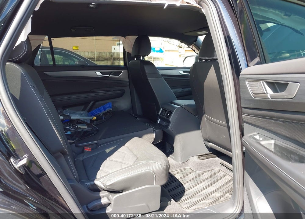 2024 VOLKSWAGEN ATLAS CROSS SPORT 2.0T SE W/TECHNOLOGY VIN: 1V2HE2CA4RC238982