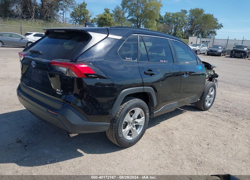 2020 TOYOTA RAV4 XLE VIN: 2T3P1RFV3LW112679