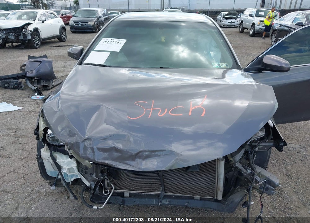2015 TOYOTA CAMRY SE VIN: 4T1BF1FK4FU107359