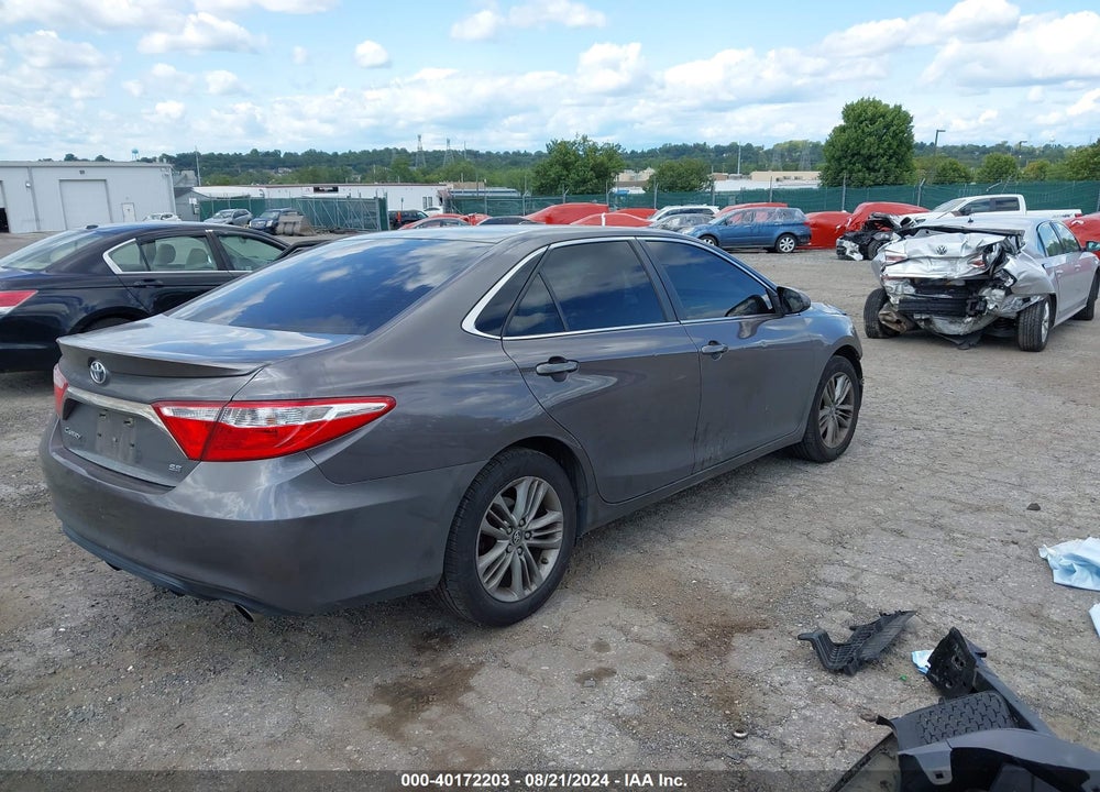 2015 TOYOTA CAMRY SE VIN: 4T1BF1FK4FU107359