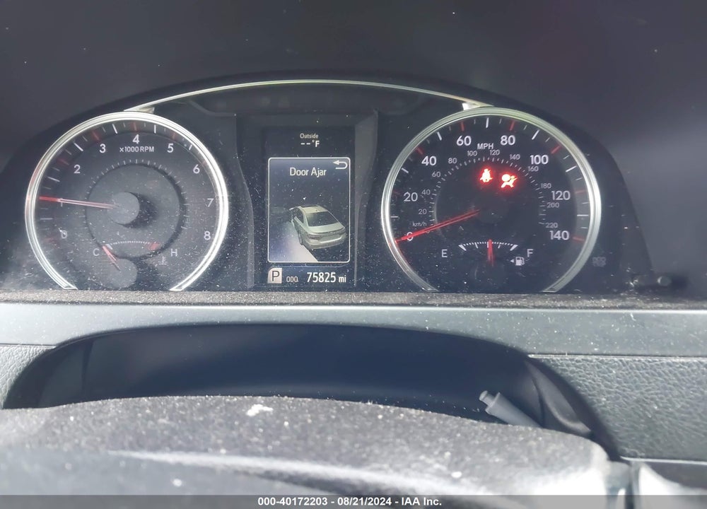 2015 TOYOTA CAMRY SE VIN: 4T1BF1FK4FU107359