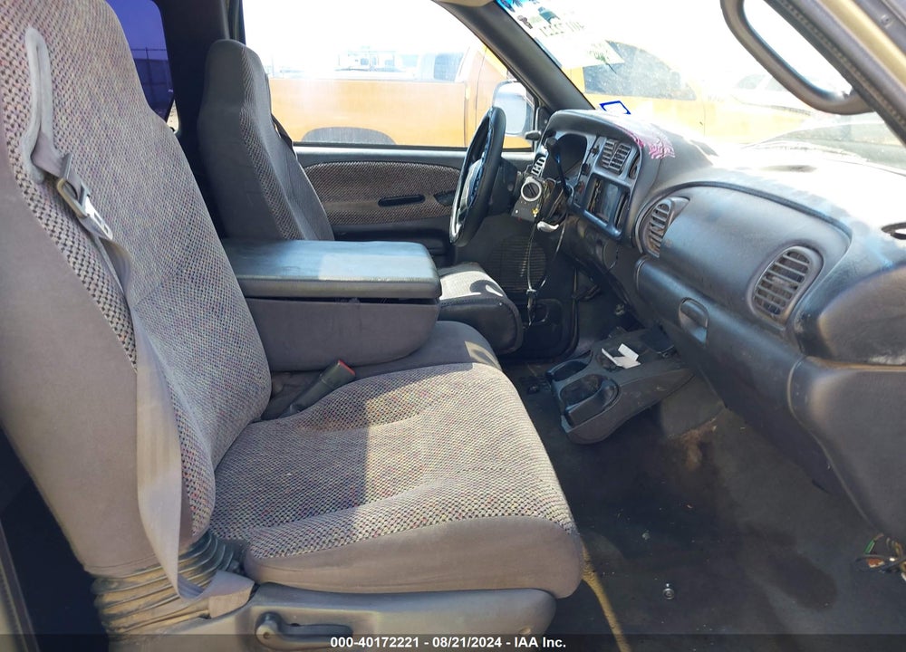2001 DODGE RAM 1500 ST VIN: 3B7HC13Z11M504193