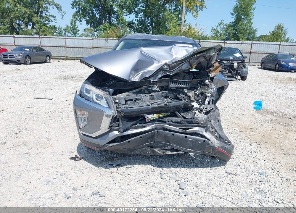 2018 MITSUBISHI ECLIPSE CROSS SE/SEL VIN: JA4AT5AA1JZ066452