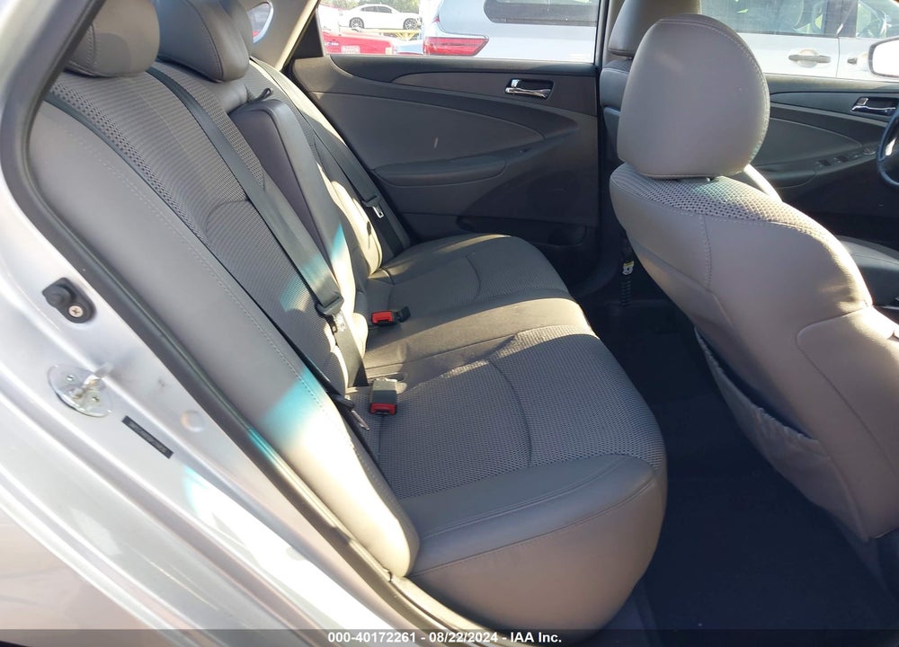 2011 HYUNDAI SONATA SE 2.0T VIN: 5NPEC4AB5BH316830