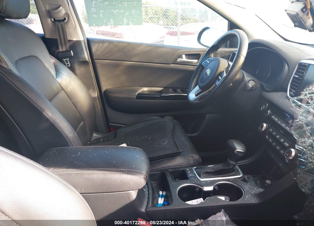 2020 KIA SPORTAGE EX VIN: KNDPNCAC8L7837908