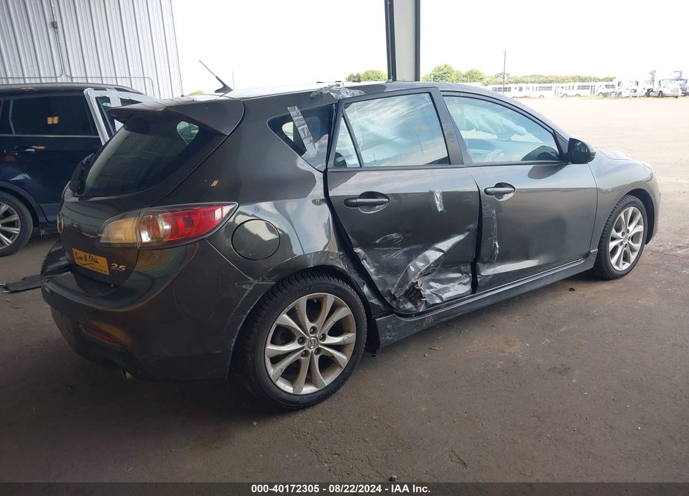 2011 MAZDA 3 S SPORT VIN: JM1BL1K61B1363203