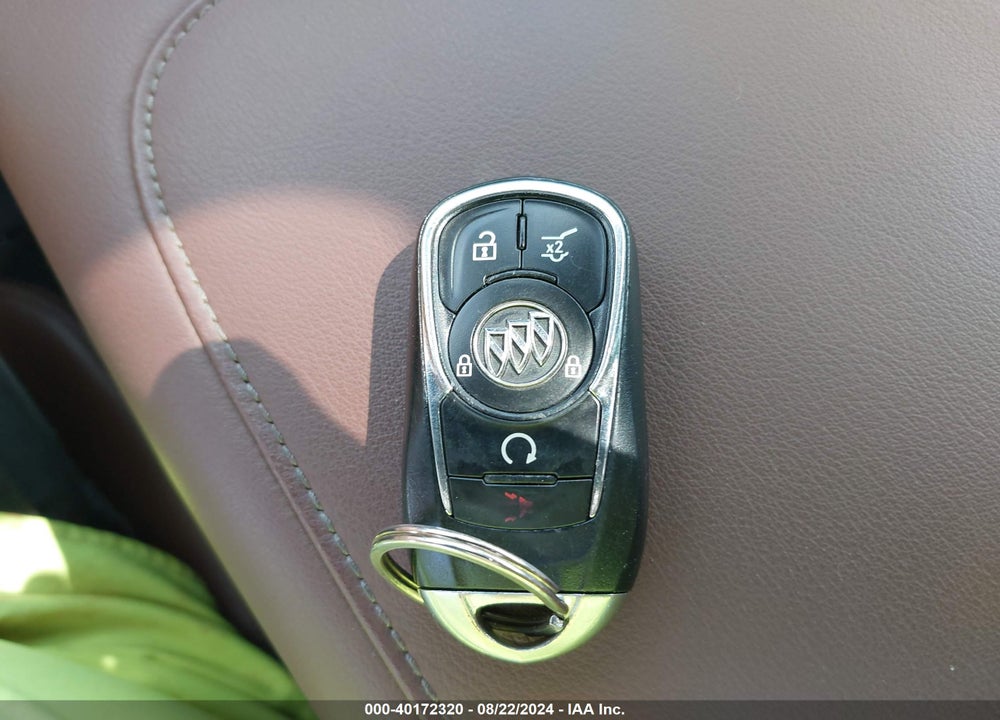 2018 BUICK ENCLAVE AVENIR VIN: 5GAEVCKW8JJ148386