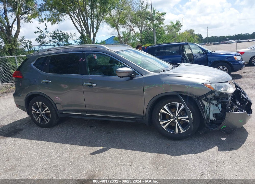 2017 NISSAN ROGUE SL VIN: JN8AT2MT4HW132221