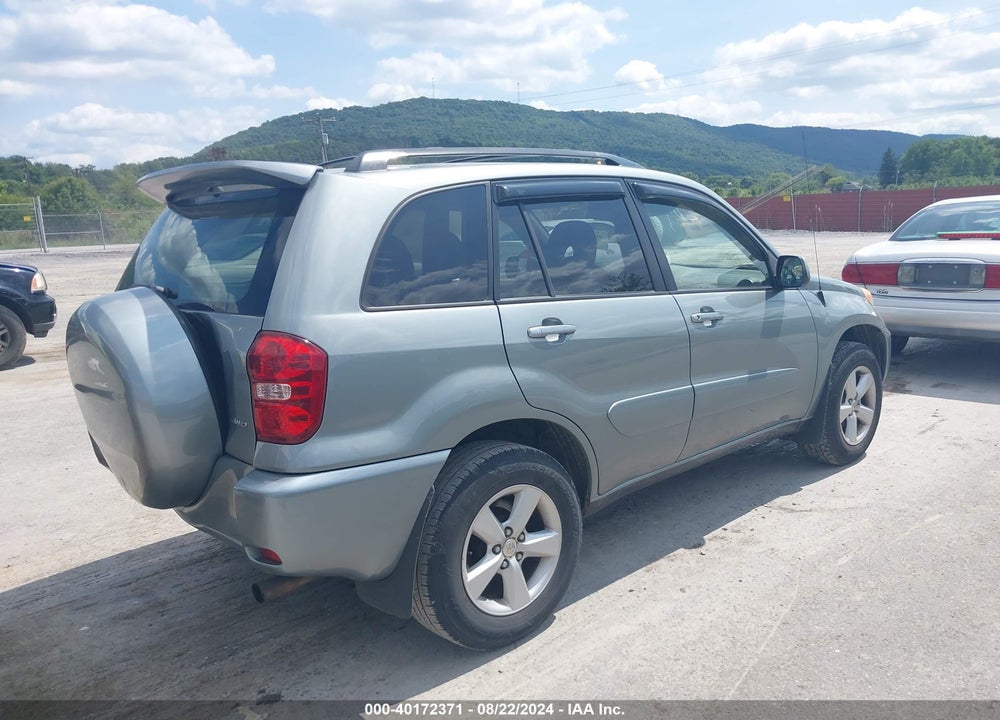 2004 TOYOTA RAV4 VIN: JTEHD20V640017921