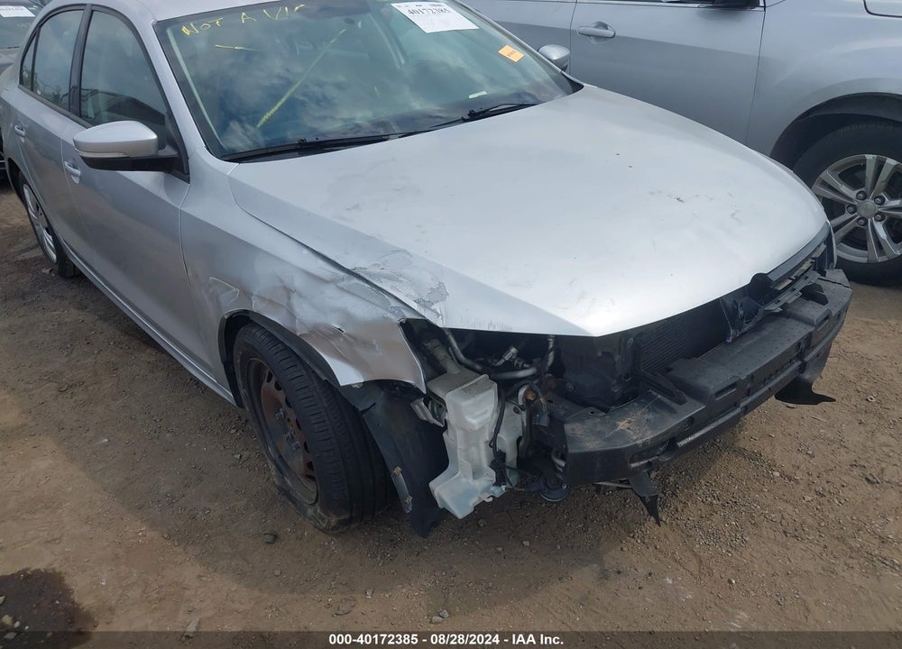 2014 VOLKSWAGEN JETTA 1.8T SE VIN: 3VWD17AJ1EM241436