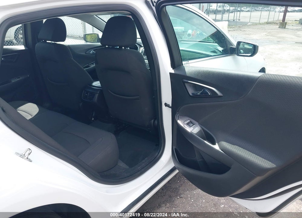 2019 CHEVROLET MALIBU LT VIN: 1G1ZD5ST2KF169770