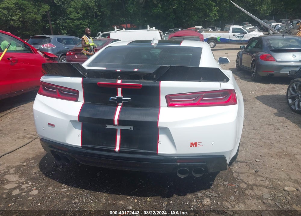 2016 CHEVROLET CAMARO 2SS VIN: 1G1FH1R73G0177444