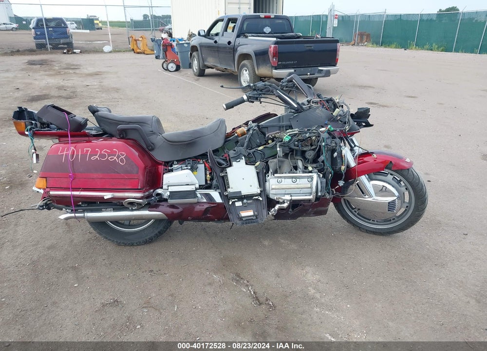 1996 HONDA GL1500 SE12 VIN: 1HFSC2236TA801510