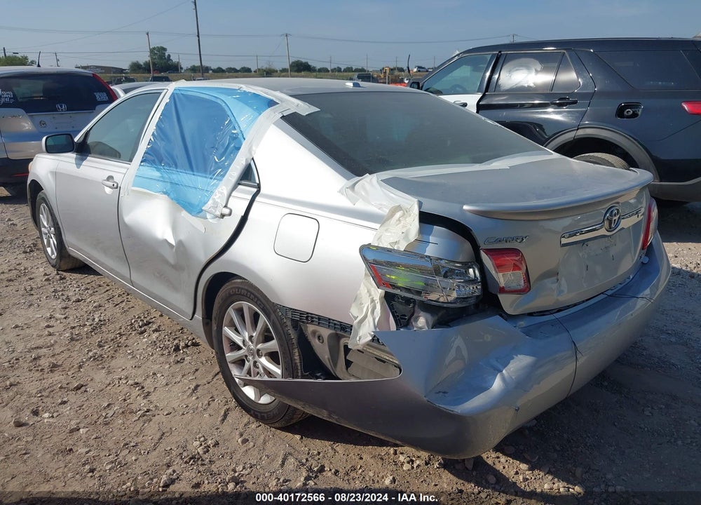 2011 TOYOTA CAMRY XLE VIN: 4T1BF3EK6BU627389