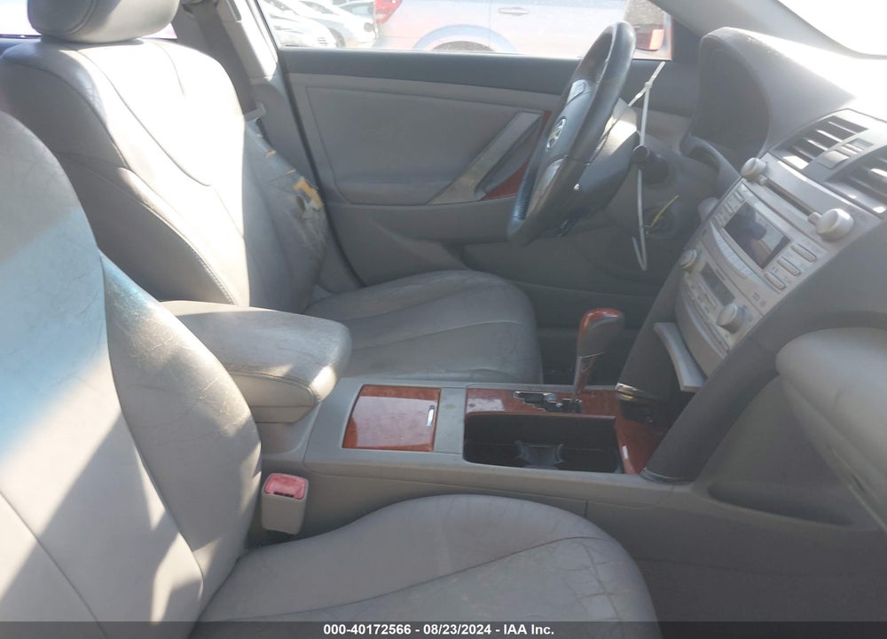 2011 TOYOTA CAMRY XLE VIN: 4T1BF3EK6BU627389