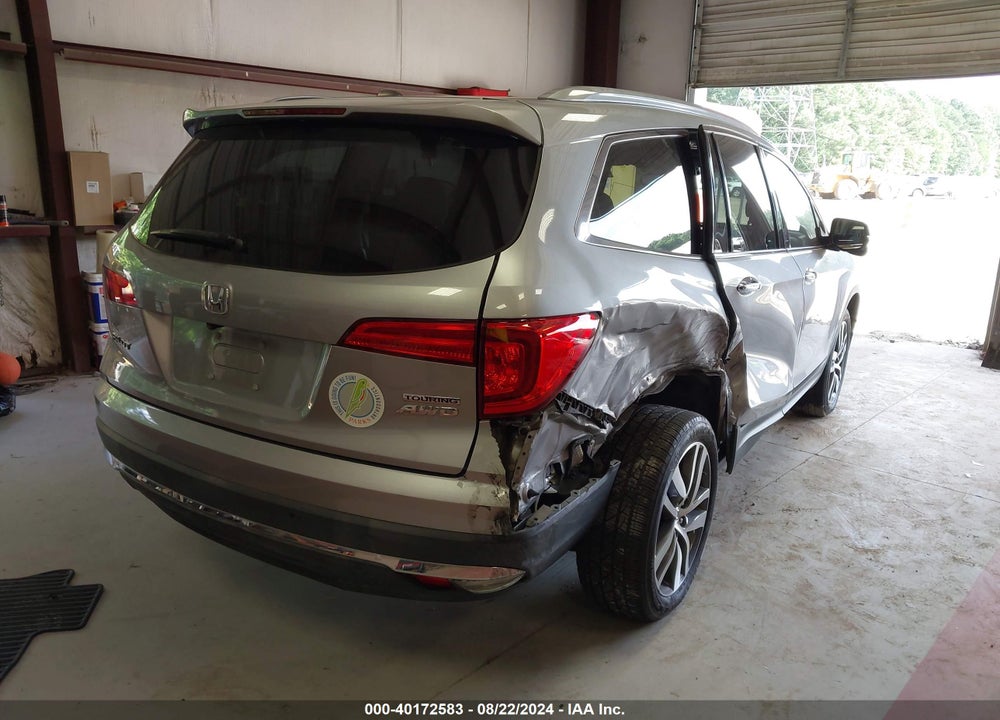 2018 HONDA PILOT TOURING VIN: 5FNYF6H96JB045986