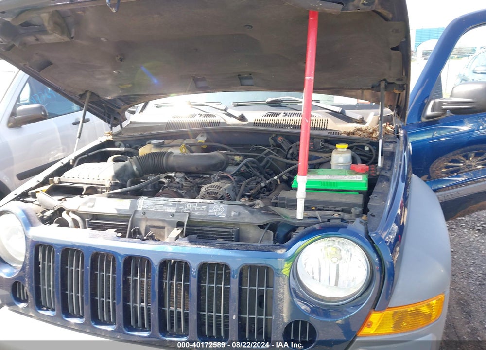 2005 JEEP LIBERTY SPORT VIN: 1J4GL48KX5W555877