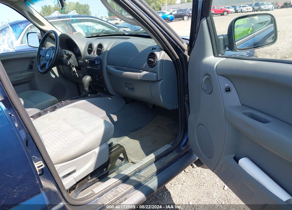 2005 JEEP LIBERTY SPORT VIN: 1J4GL48KX5W555877