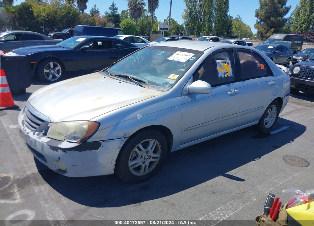 2004 KIA SPECTRA EX/LX VIN: KNAFE121745031355