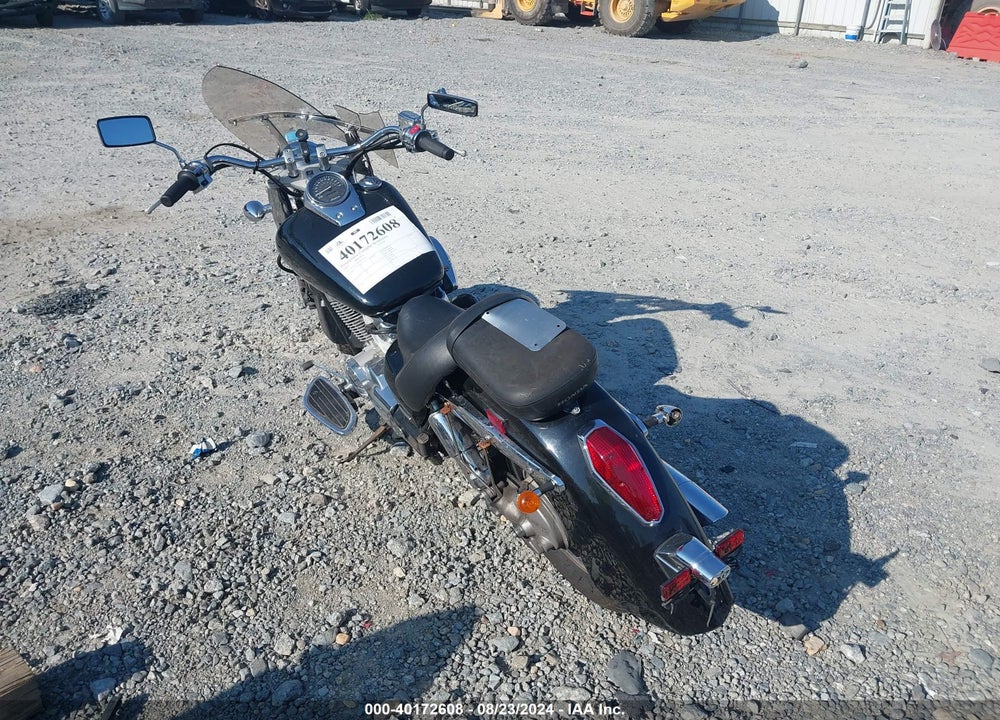 2005 HONDA VT750 C VIN: JH2RC50095M100133