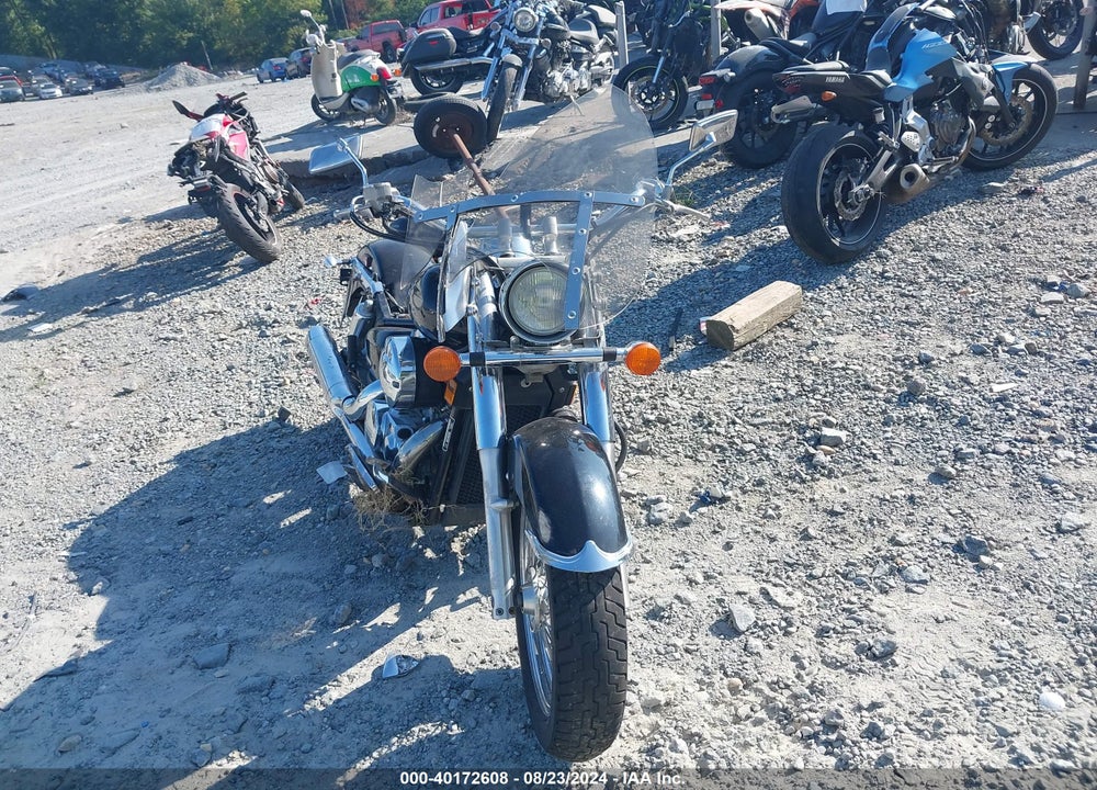 2005 HONDA VT750 C VIN: JH2RC50095M100133