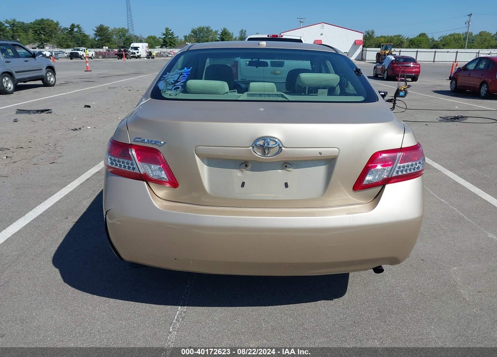 2011 TOYOTA CAMRY LE VIN: 4T1BF3EK8BU149749