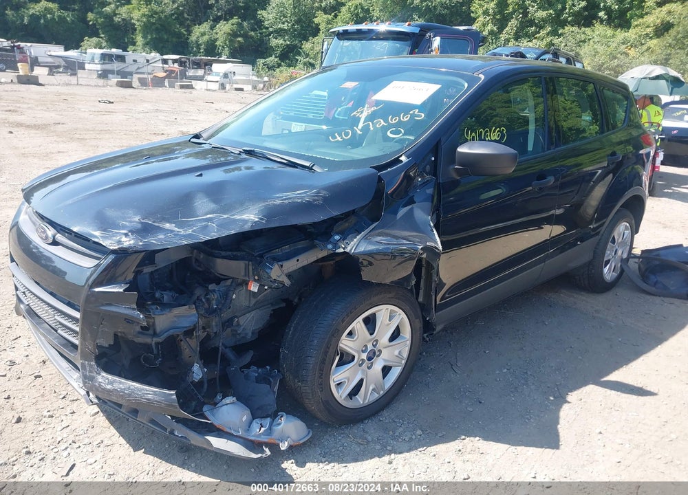 2015 FORD ESCAPE S VIN: 1FMCU0F71FUA13827
