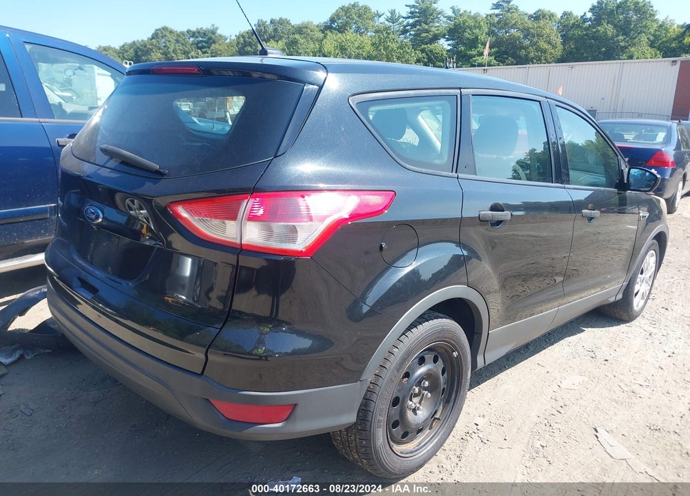 2015 FORD ESCAPE S VIN: 1FMCU0F71FUA13827