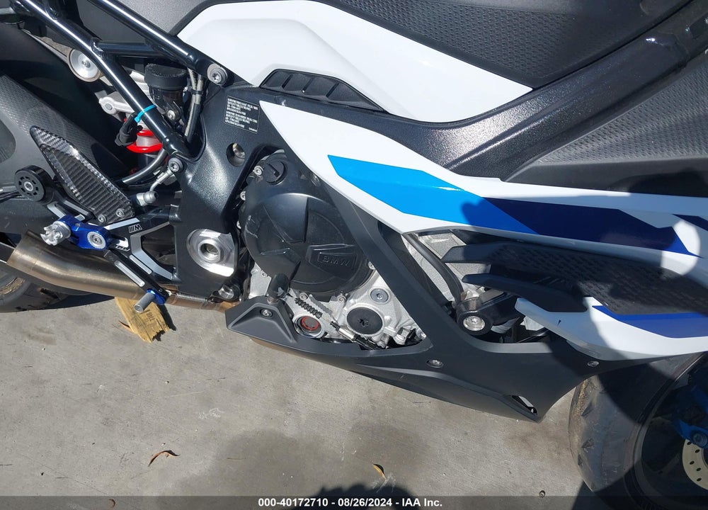 2024 BMW S 1000 RR VIN: WB10E6300R6J07752