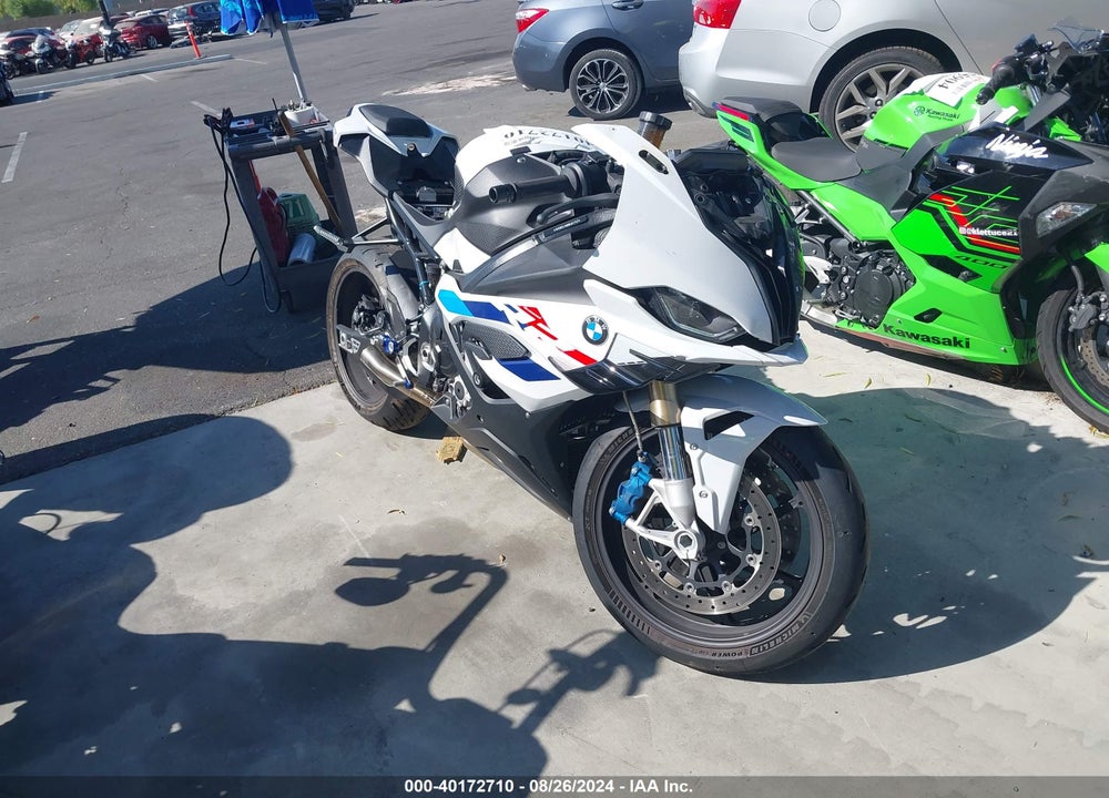 2024 BMW S 1000 RR VIN: WB10E6300R6J07752