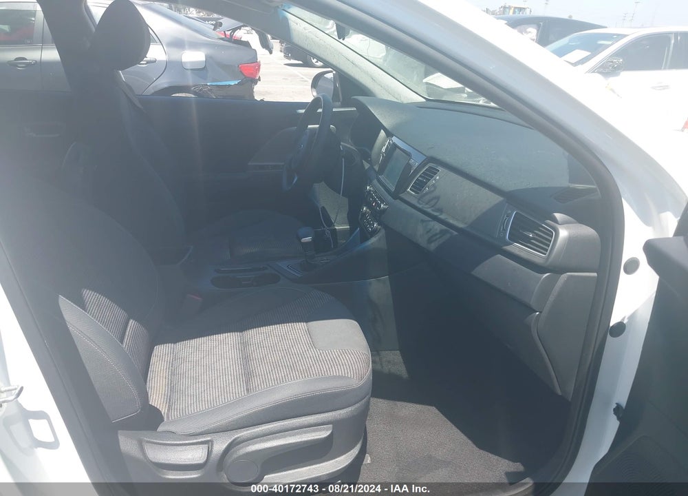 2019 KIA NIRO LX VIN: KNDCB3LC5K5297111