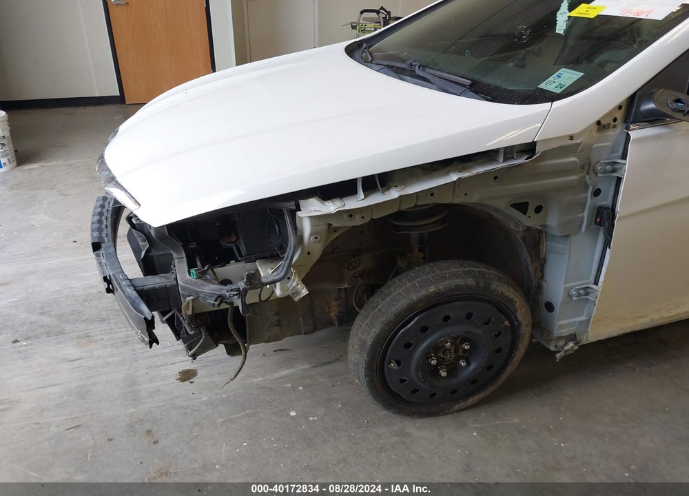 2013 HYUNDAI SONATA GLS VIN: 5NPEB4AC1DH581176