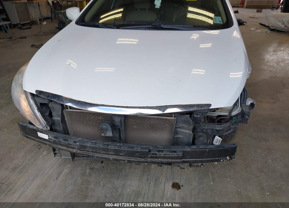 2013 HYUNDAI SONATA GLS VIN: 5NPEB4AC1DH581176