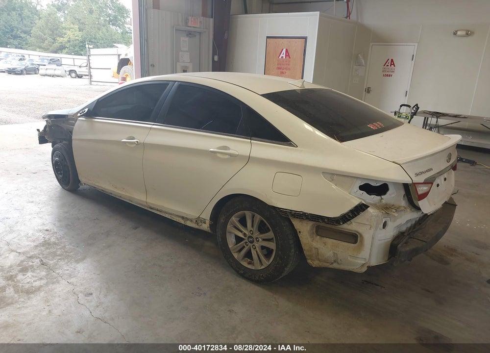 2013 HYUNDAI SONATA GLS VIN: 5NPEB4AC1DH581176