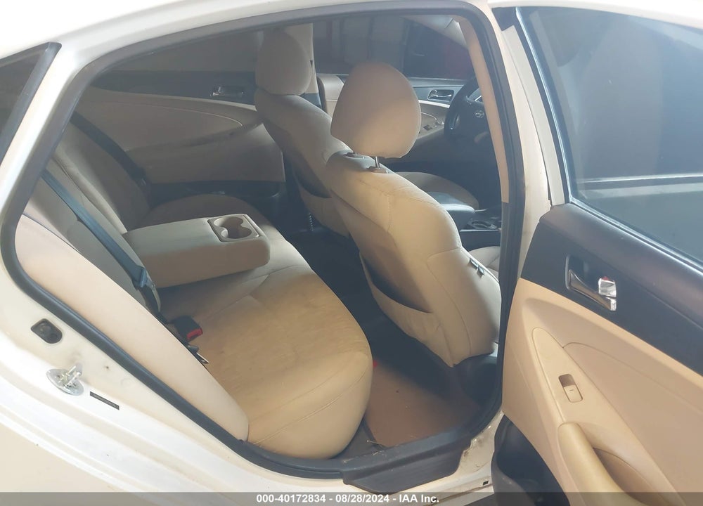 2013 HYUNDAI SONATA GLS VIN: 5NPEB4AC1DH581176