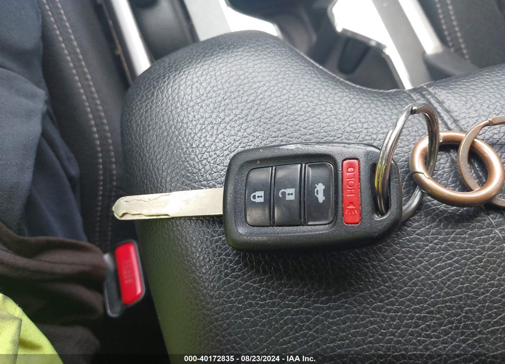 2014 HONDA ACCORD VIN: 1HGCR2F59EA309082