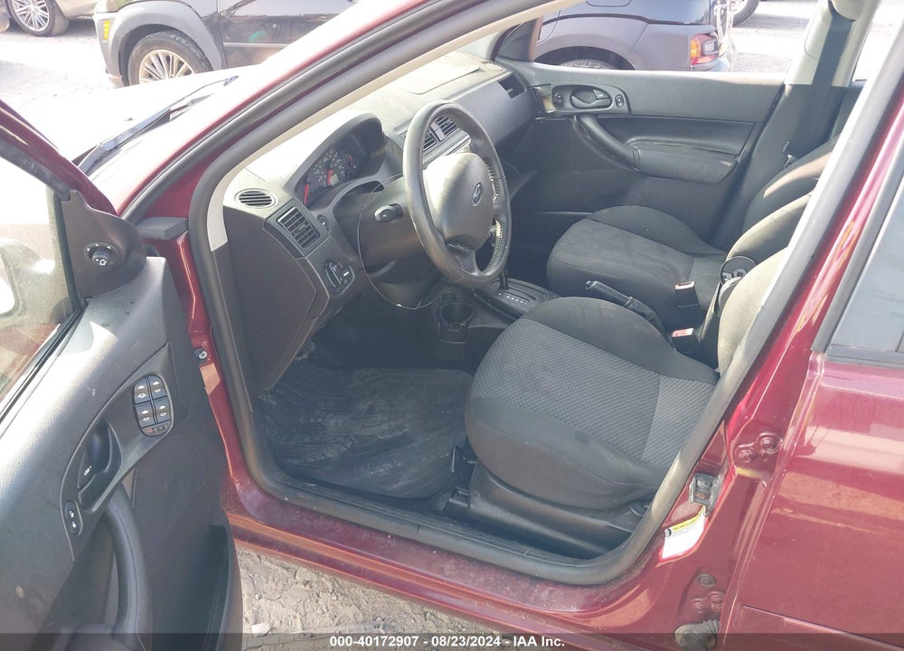 2006 FORD FOCUS ZX5 VIN: 1FAHP37N96W235266