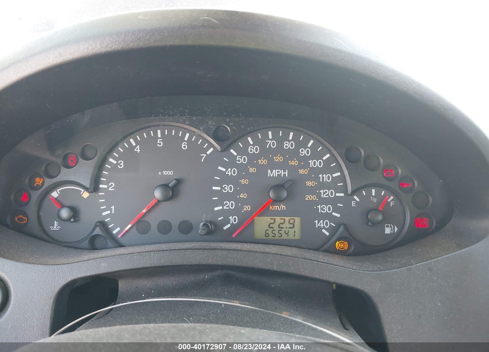 2006 FORD FOCUS ZX5 VIN: 1FAHP37N96W235266