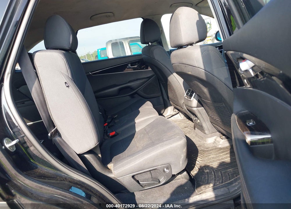 2020 KIA SORENTO 2.4L LX VIN: 5XYPGDA30LG638502