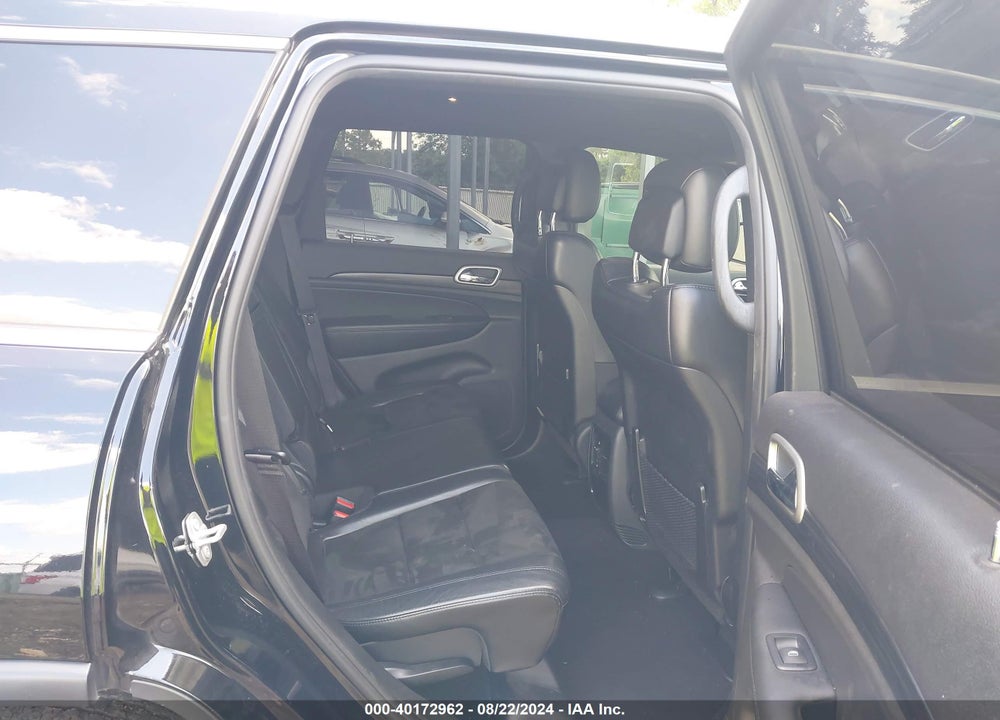 2019 JEEP GRAND CHEROKEE LAREDO E 4X4 VIN: 1C4RJFAG5KC749994