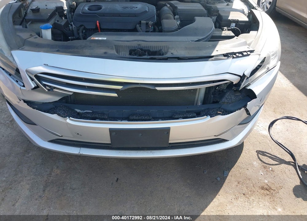 2016 HYUNDAI SONATA SE VIN: 5NPE24AF6GH279929