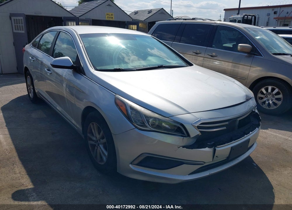 2016 HYUNDAI SONATA SE VIN: 5NPE24AF6GH279929