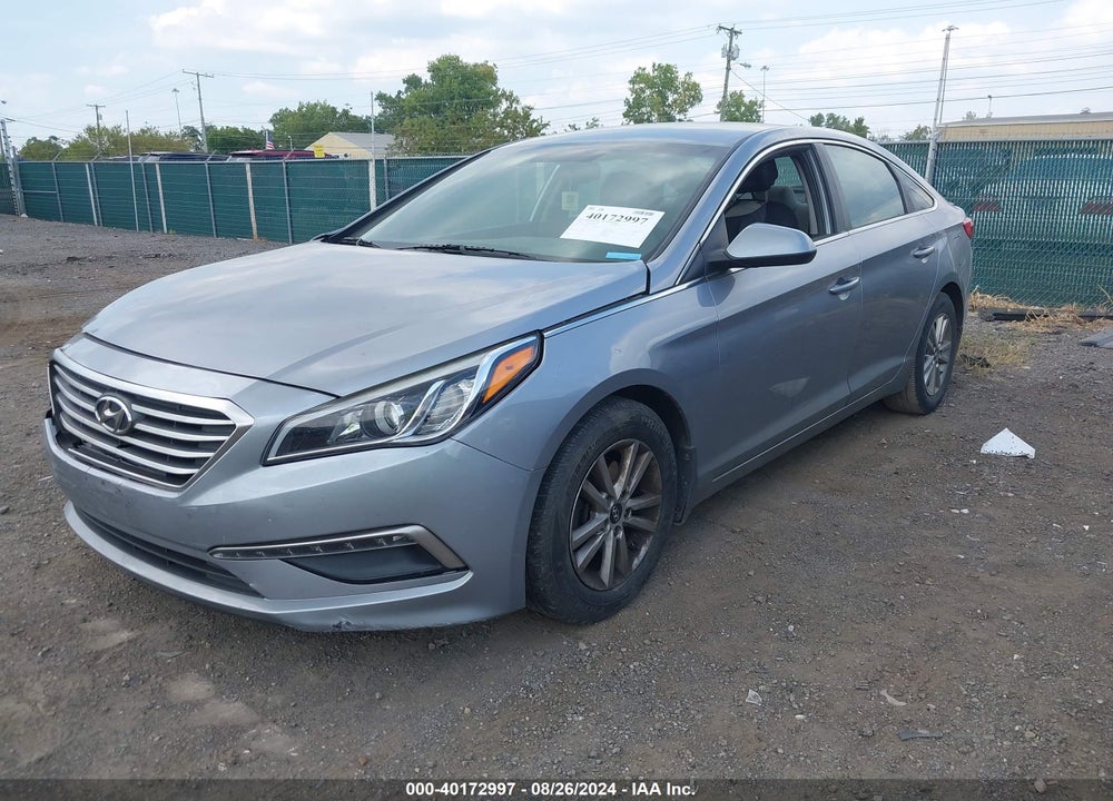 2015 HYUNDAI SONATA SE VIN: 5NPE24AF7FH175691