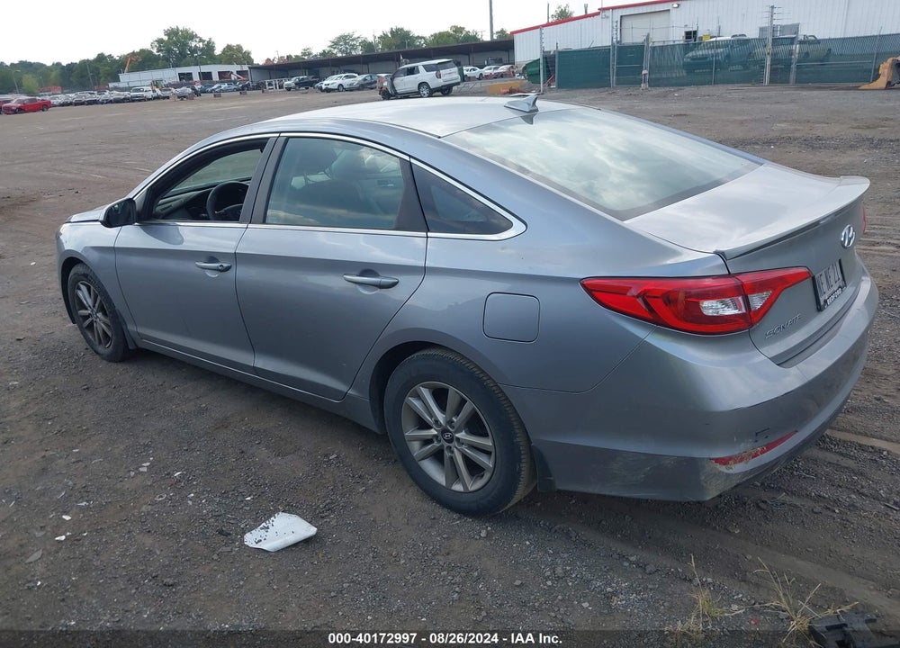 2015 HYUNDAI SONATA SE VIN: 5NPE24AF7FH175691